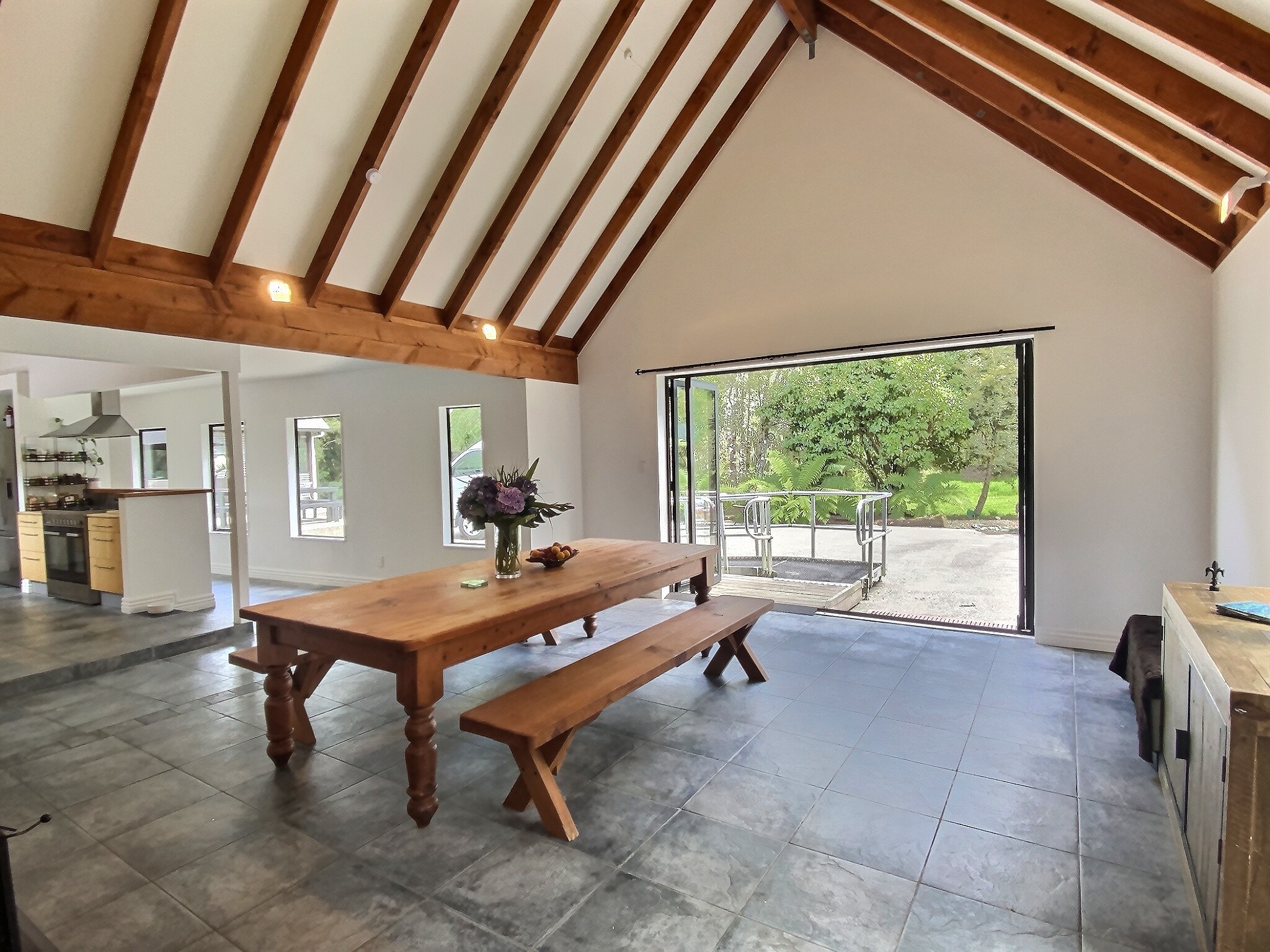 1946 Arnold Valley Road,Moana 